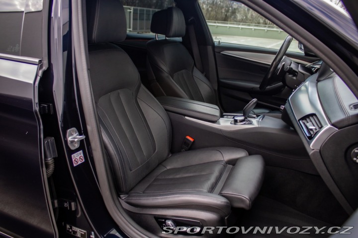 BMW 5 M550d xDrive A/T 2019