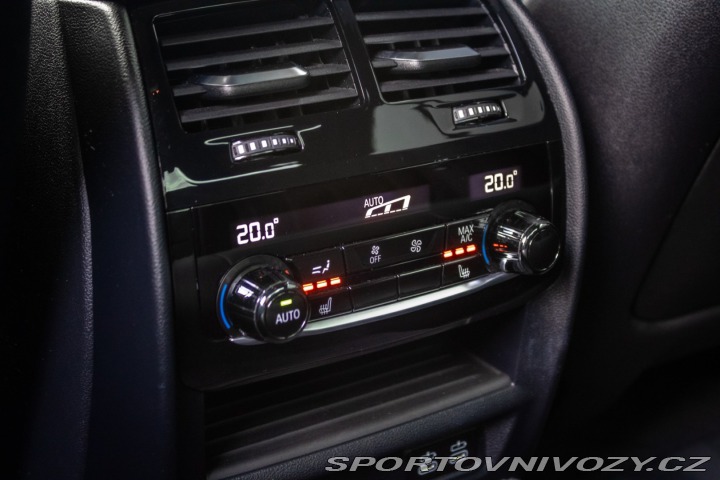 BMW 5 M550d xDrive A/T 2019