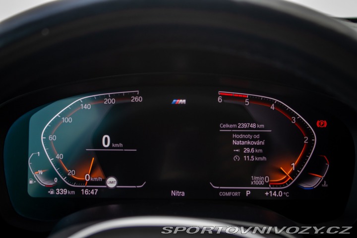 BMW 5 M550d xDrive A/T 2019