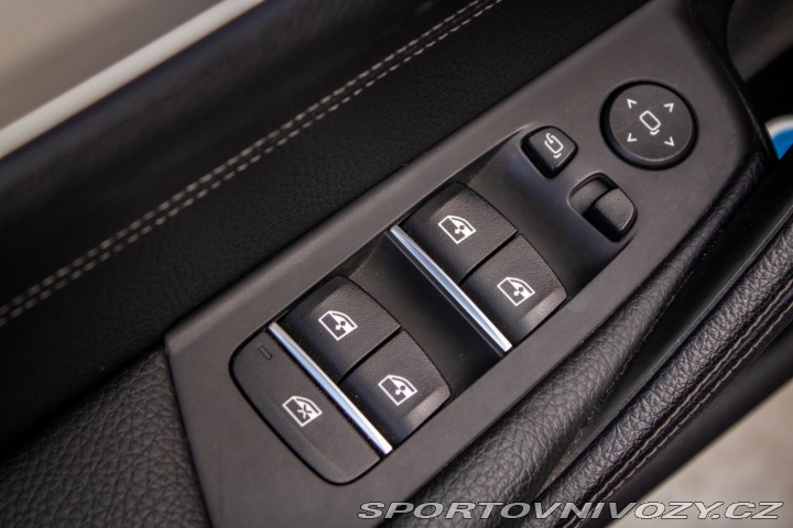 BMW 5 M550d xDrive A/T 2019