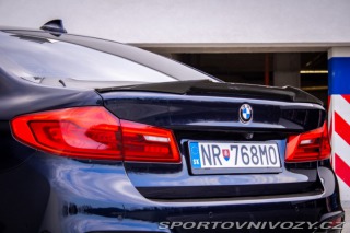 BMW 5 M550d xDrive A/T 2019