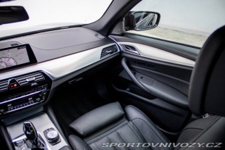 BMW 5 M550d xDrive A/T 2019