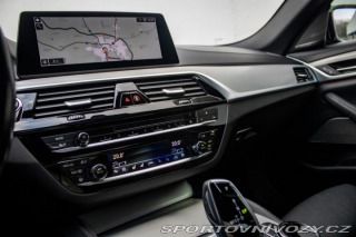 BMW 5 M550d xDrive A/T 2019