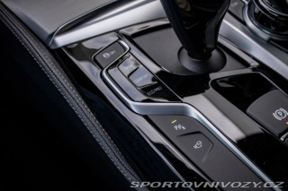 BMW 5 M550d xDrive A/T 2019