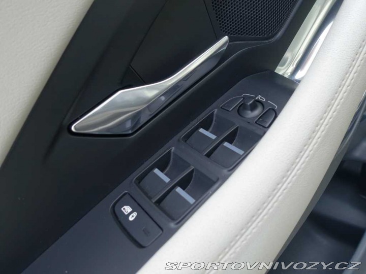 Jaguar E-Pace 2,0 SE D180 4x4 2019
