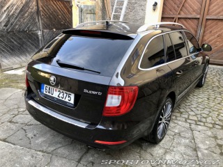 Škoda Superb V6 191kW Laurin & Klement 2012