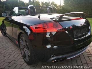 Audi TT TTS ROADSTER 2011