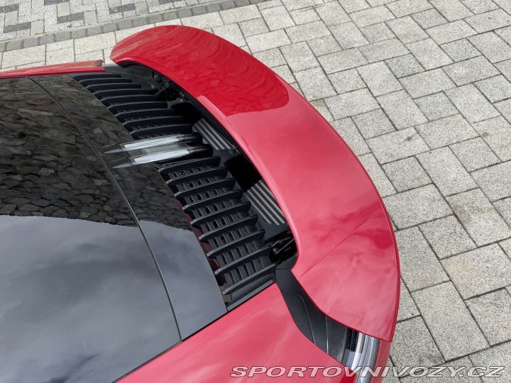 Porsche 911 Carrera 4 GTS 2023