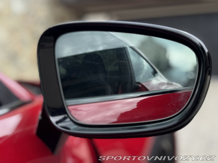Porsche 911 Carrera 4 GTS 2023