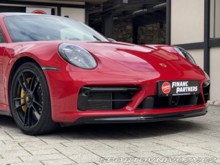 Porsche 911 Carrera 4 GTS 2023