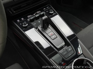 Porsche 911 Carrera 4 GTS 2023