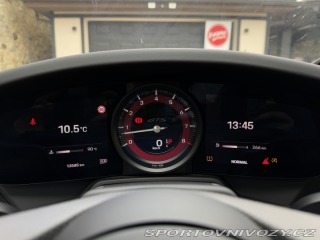 Porsche 911 Carrera 4 GTS 2023