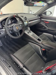 Porsche Cayman 2021