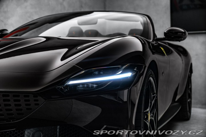 Ferrari Roma Spider 2025