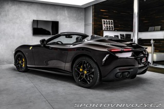 Ferrari Roma Spider 2025