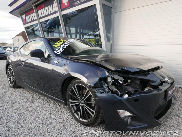 Toyota GT86 147kW/200PS REZERVACE 2013