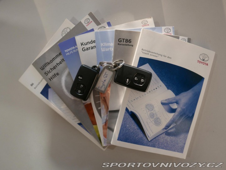 Toyota GT86 147kW/200PS REZERVACE 2013