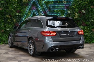 Mercedes-Benz C 63 AMG V8 350kW LED Pano 2019