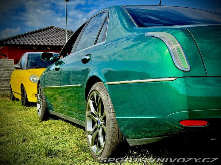 Lancia Ostatní modely Thesis, celolak, 19 kola 2003