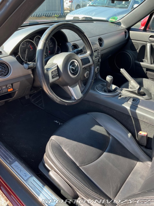 Mazda MX-5  2010