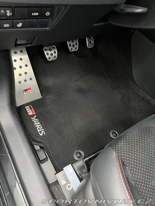 Toyota Yaris GR 1.6 192kW SPORT ZÁRUKA 2021