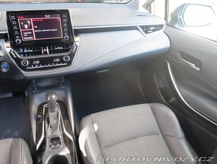 Toyota Corolla 2.0 Hybrid 2021