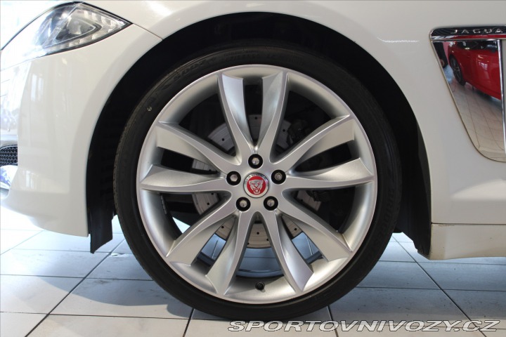 Jaguar XF V6 DIESEL Sport Auto 2014