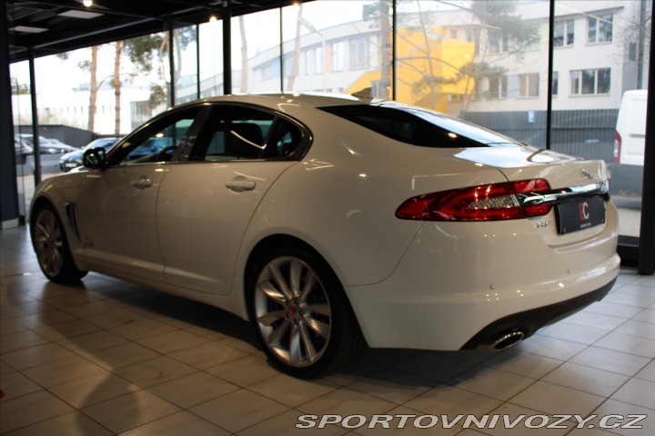 Jaguar XF V6 DIESEL Sport Auto 2014