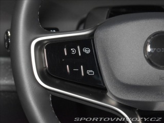 Volvo Ostatní modely EX30 0,0 Twin Motor Ultra Pano 2024