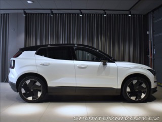 Volvo Ostatní modely EX30 0,0 Twin Motor Ultra Pano 2024