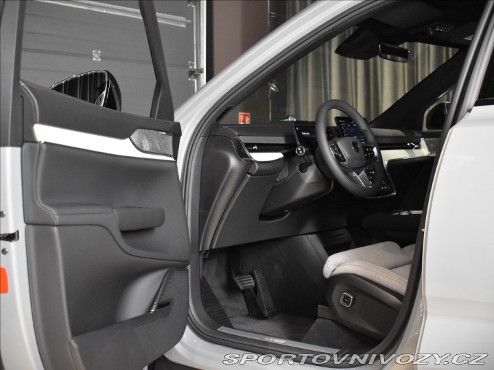 Volvo Ostatní modely EX90 0,0 ULTRA TWIN MOTOR 2025