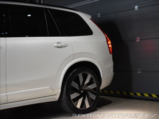 Volvo Ostatní modely XC90 2,0 T8 AWD Ultra Bright 2024