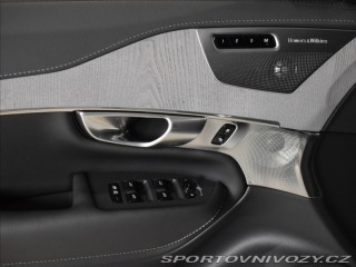 Volvo Ostatní modely XC90 2,0 T8 AWD Ultra Bright 2024
