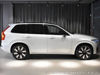 Volvo Ostatní modely XC90 2,0 T8 AWD Ultra Bright 2024