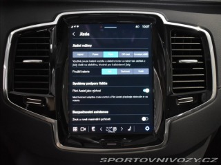 Volvo Ostatní modely XC90 2,0 T8 AWD Ultra Bright 2024