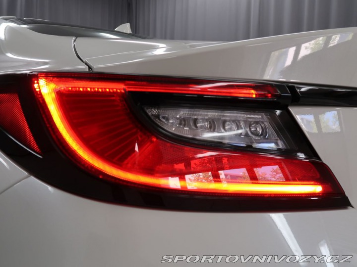 Subaru BRZ 2.4 Boxer, MT. Poslední k 2025