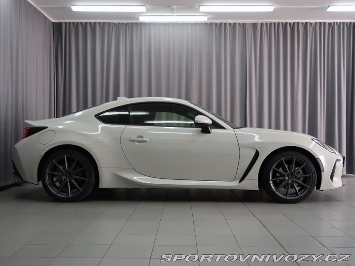 Subaru BRZ 2.4 Boxer, MT. Poslední k 2025