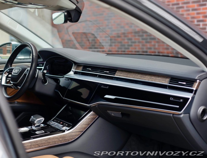 Audi Ostatní modely A8  60 TFSIe 3.0 V6 eHybrid 2021