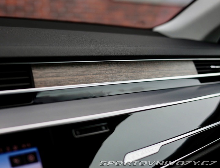 Audi Ostatní modely A8  60 TFSIe 3.0 V6 eHybrid 2021