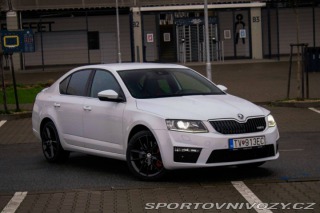 Škoda Octavia RS 2.0 TDI CR DPF RS DSG 2015