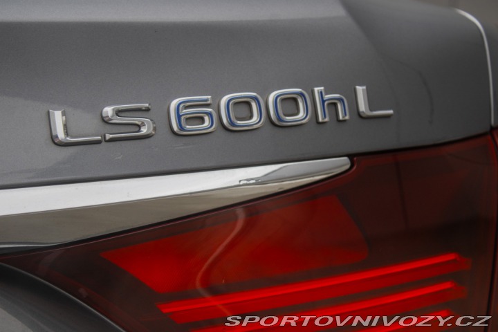 Lexus Ostatní modely LS  600h L, 290 kW, automat, 2013