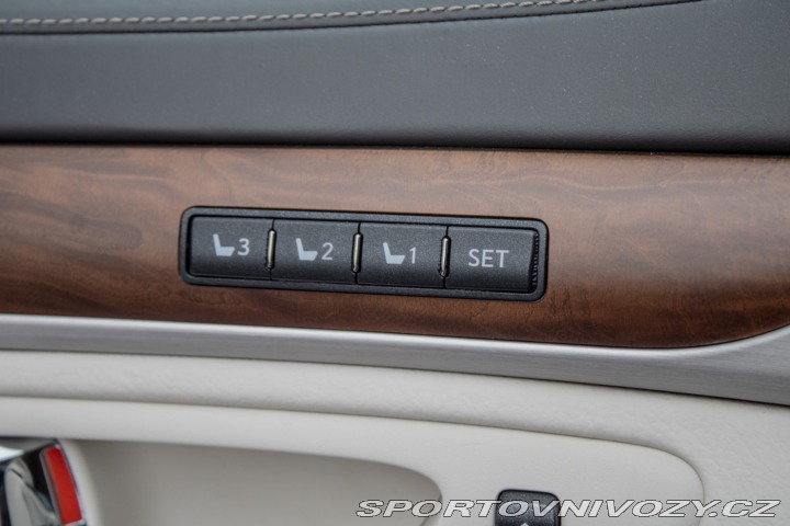 Lexus Ostatní modely LS  600h L, 290 kW, automat, 2013