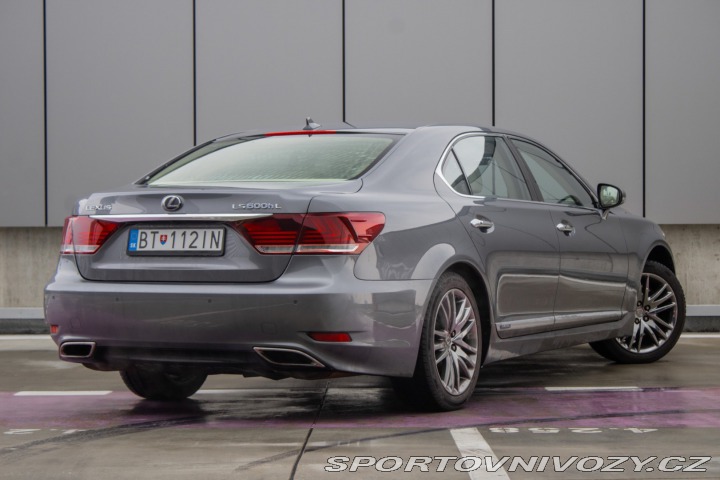Lexus Ostatní modely LS  600h L, 290 kW, automat, 2013