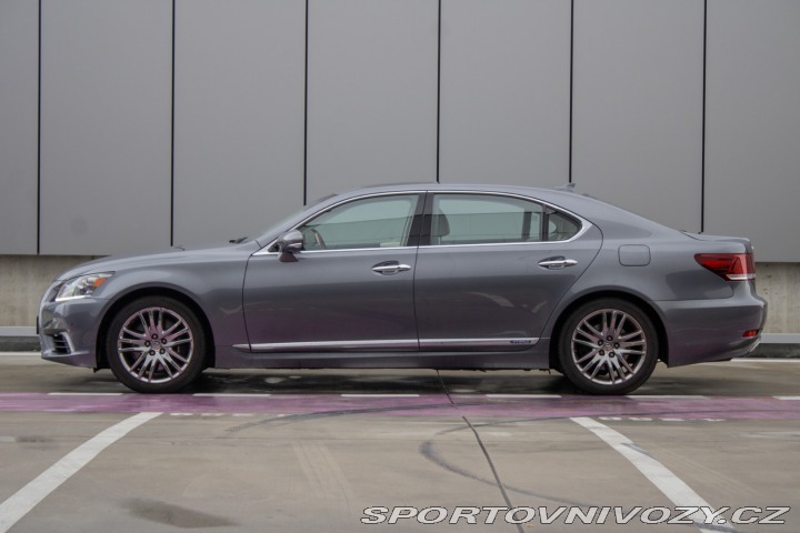 Lexus Ostatní modely LS  600h L, 290 kW, automat, 2013
