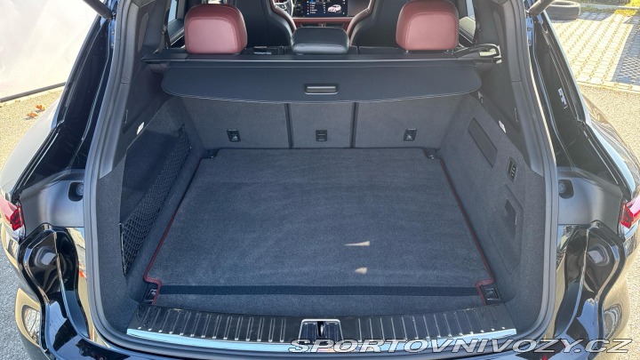 Porsche Cayenne S 2024