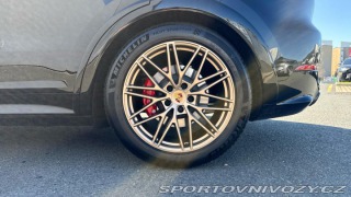 Porsche Cayenne S 2024