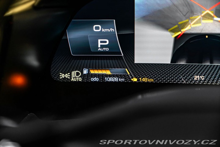 Ferrari Roma Karbon +LEDs, kamera 360° 2022