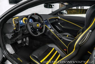 Ferrari Roma Karbon +LEDs, kamera 360° 2022