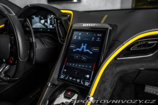 Ferrari Roma Karbon +LEDs, kamera 360° 2022