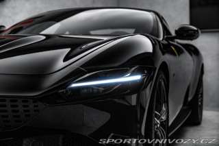 Ferrari Roma Karbon +LEDs, kamera 360° 2022